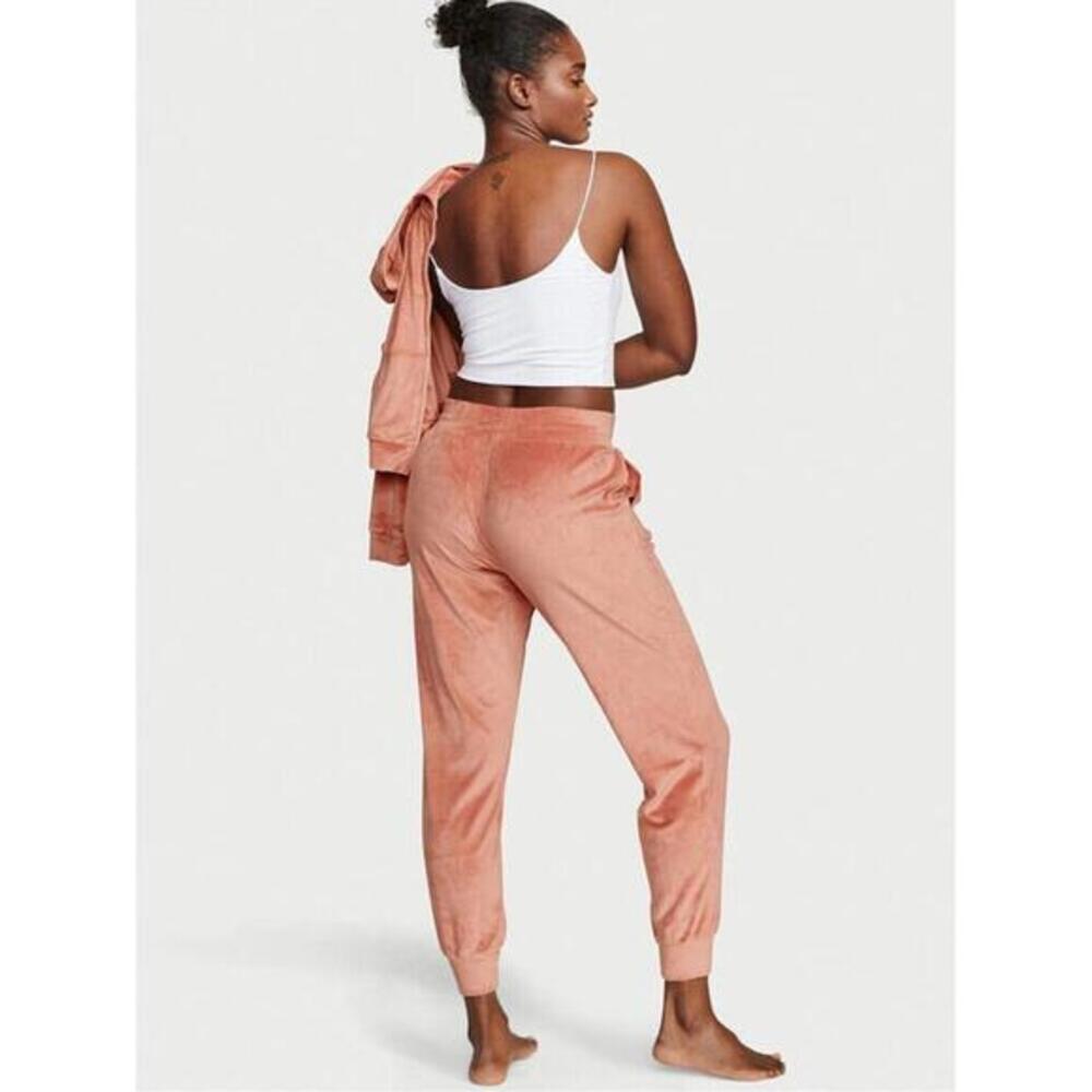 Victoria's Secret On Point Canyon Rose Velour Pants - Size Medium NWT